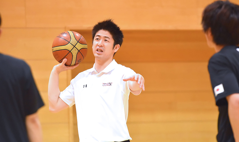 デフバスケットボール男子日本代表・上田頼飛監督の飽くなき探究心