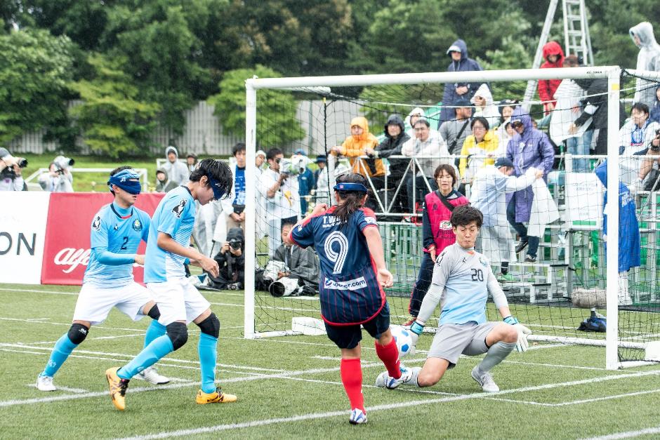 声に出さなくても応援する気持ちは選手に届く！「アクサブレイブカップブラインドサッカー日本選手権」決勝戦