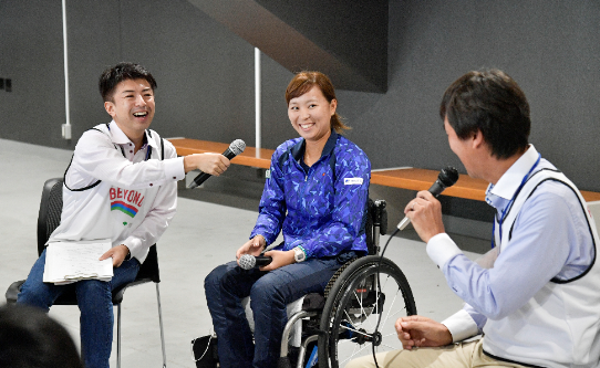 東京2020大会と同じ会場で、迫力ある車いすテニスを観戦！