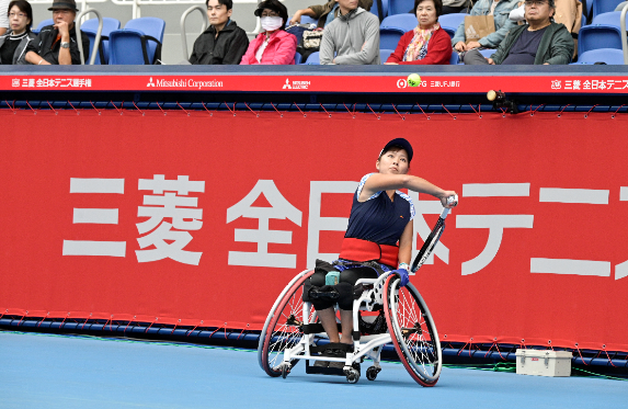 東京2020大会と同じ会場で、迫力ある車いすテニスを観戦！