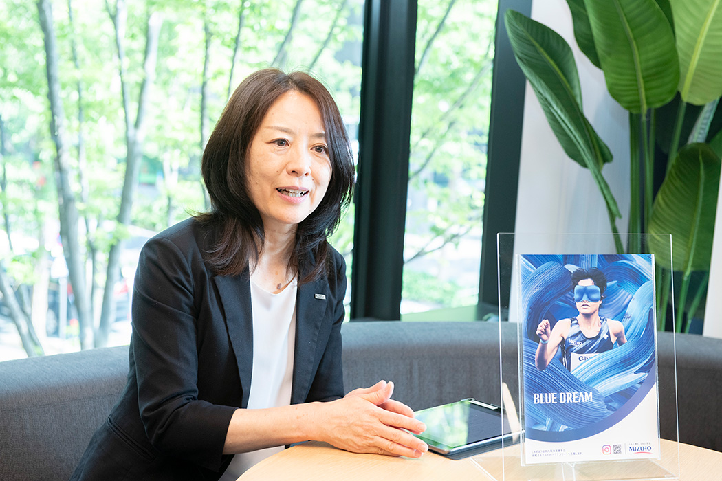 堀さん